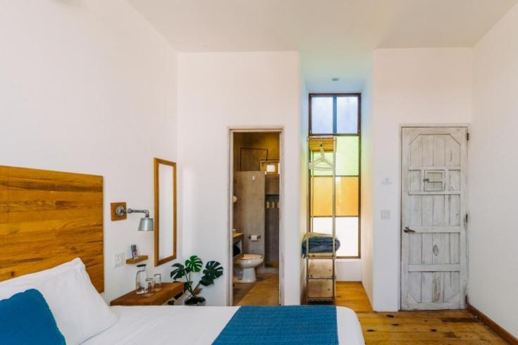 Baja House Hotel Тодос Сантос Екстериор снимка