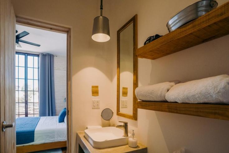 Baja House Hotel Тодос Сантос Екстериор снимка