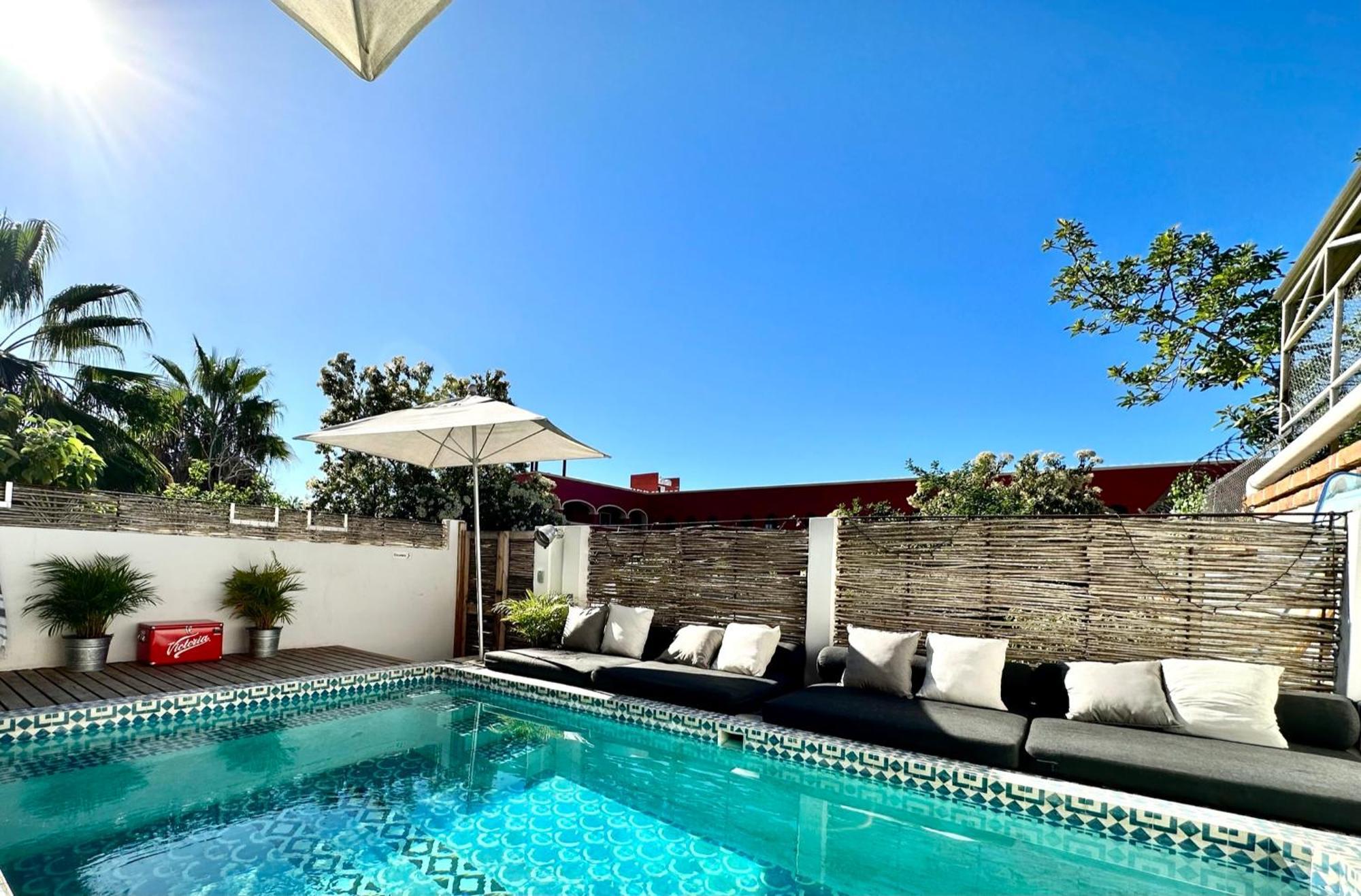 Baja House Hotel Тодос Сантос Екстериор снимка